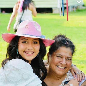 Meet your Posher, Addison gonzalez